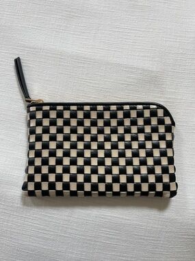Universal Thread Black and Cream Woven Zip Pouch